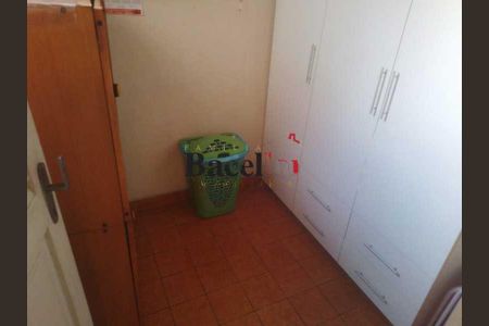 Apartamento à venda com 79m², 2 quartos e sem vaga
