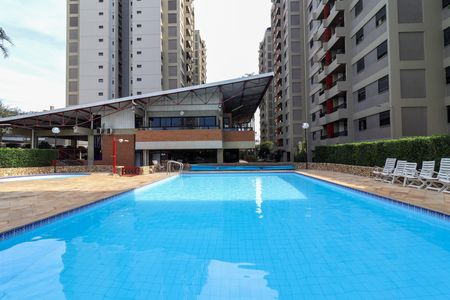 Apartamento para alugar com 100m², 3 quartos e 1 vaga