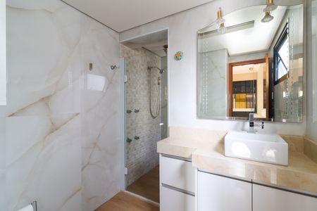 Apartamento para alugar com 100m², 3 quartos e 1 vaga