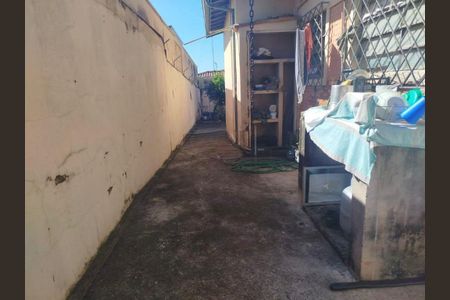 Casa à venda com 4 quartos, 156m² em Parque São Quirino, Campinas