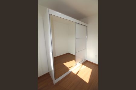 Apartamento para alugar com 68m², 3 quartos e 2 vagasQuarto 2