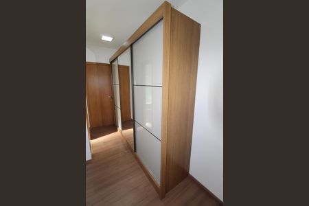 Apartamento para alugar com 68m², 3 quartos e 2 vagasSuíte