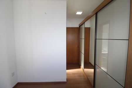 Apartamento para alugar com 68m², 3 quartos e 2 vagasSuíte
