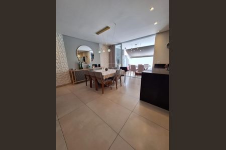 Casa de Condomínio à venda com 3 quartos, 250m² em Residencial Real Park Sumaré, Sumaré