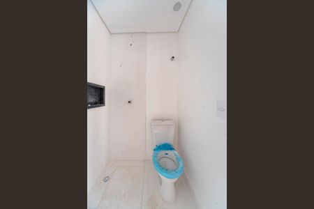 Apartamento à venda com 47m², 2 quartos e 1 vaga Apartamento à venda com 47m², 2 quartos e 1 vagaBanheiro