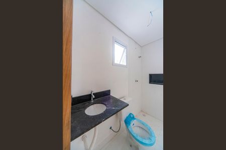Banheiro  de apartamento à venda com 2 quartos, 48m² em Vila América, Santo André