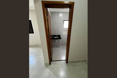 Casa à venda com 83m², 3 quartos e 2 vagas