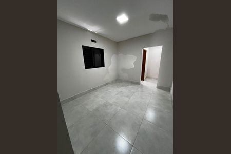 Casa à venda com 83m², 3 quartos e 2 vagas
