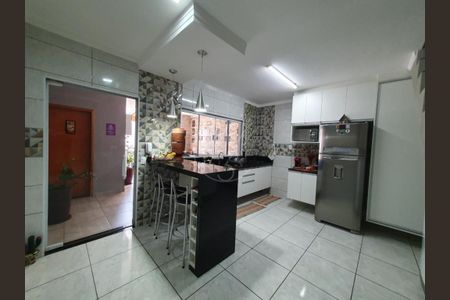 Casa à venda com 2 quartos, 122m² em Jardim Dulce (Nova Veneza), Sumaré