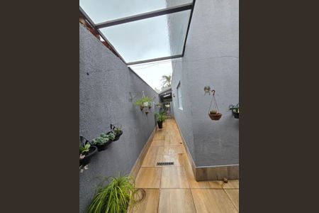 Casa à venda com 250m², 5 quartos e 3 vagas