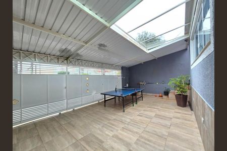Casa à venda com 250m², 5 quartos e 3 vagas