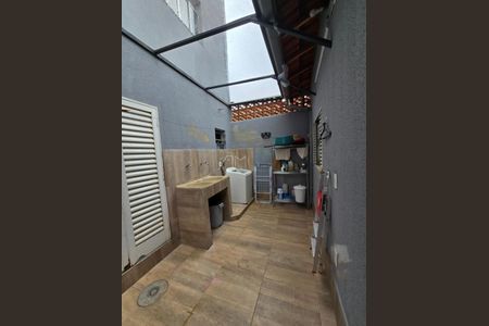 Casa à venda com 250m², 5 quartos e 3 vagas