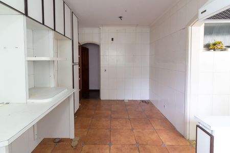 Apartamento à venda com 135m², 3 quartos e 3 vagas Apartamento à venda com 135m², 3 quartos e 3 vagasCozinha