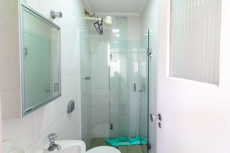 Apartamento à venda com 135m², 3 quartos e 3 vagas Apartamento à venda com 135m², 3 quartos e 3 vagasBanheiro de Serviço