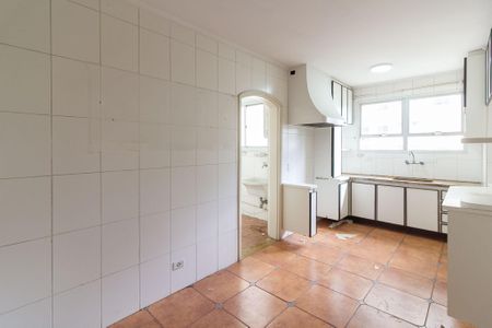 Apartamento à venda com 135m², 3 quartos e 3 vagas Apartamento à venda com 135m², 3 quartos e 3 vagasCozinha