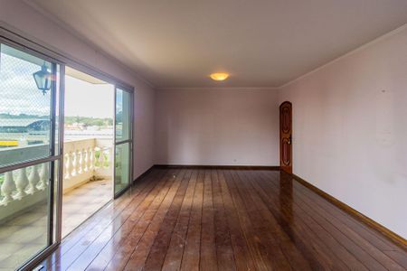 Apartamento à venda com 135m², 3 quartos e 3 vagas Apartamento à venda com 135m², 3 quartos e 3 vagasSala