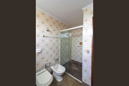 Apartamento à venda com 135m², 3 quartos e 3 vagas Apartamento à venda com 135m², 3 quartos e 3 vagasBanheiro Social