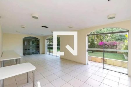 Apartamento à venda com 135m², 3 quartos e 3 vagas Apartamento à venda com 135m², 3 quartos e 3 vagasSalão de festas