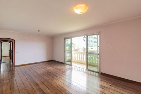 Apartamento à venda com 135m², 3 quartos e 3 vagas Apartamento à venda com 135m², 3 quartos e 3 vagasSala