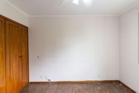 Apartamento à venda com 135m², 3 quartos e 3 vagas Apartamento à venda com 135m², 3 quartos e 3 vagasQuarto 2
