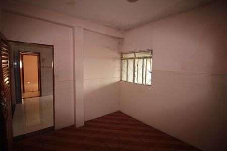 Casa à venda com 349m², 3 quartos e 2 vagasQuarto 2
