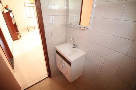 Casa à venda com 349m², 3 quartos e 2 vagasBanheiro 1