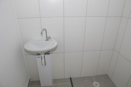 Apartamento para alugar com 34m², 2 quartos e sem vagaBanheiro