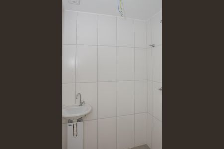 Apartamento para alugar com 34m², 2 quartos e sem vagaBanheiro