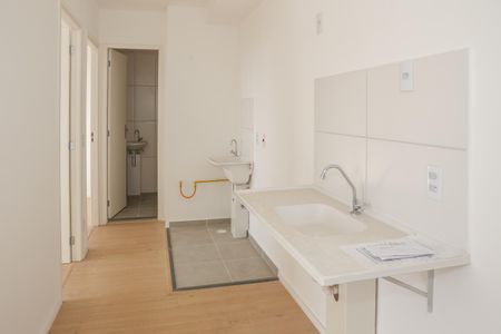 Apartamento para alugar com 34m², 2 quartos e sem vagaCozinha e Área de Serviço