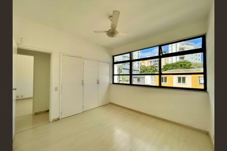 Apartamento à venda com 110m², 3 quartos e 1 vaga