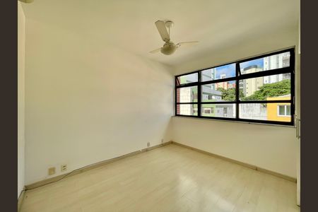 Apartamento à venda com 110m², 3 quartos e 1 vaga