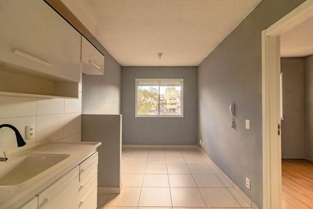 Apartamento para alugar com 1 quarto, 27m² em Jardim Itacolomi, São Paulo