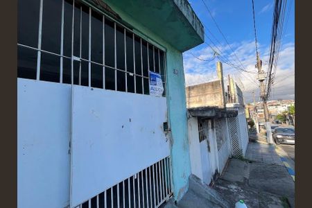 Casa para alugar com 25m², 1 quarto e sem vaga