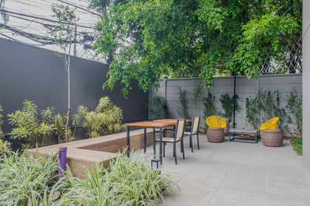 Apartamento à venda com 27m², 1 quarto e sem vagaÁrea comum