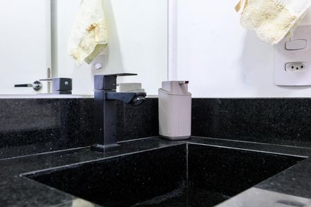 Apartamento para alugar com 37m², 2 quartos e sem vagaBanheiro