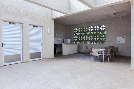 Apartamento para alugar com 37m², 2 quartos e sem vagaÁrea comum - Churrasqueira