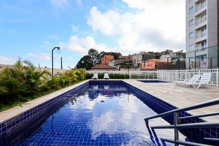 Apartamento para alugar com 37m², 2 quartos e sem vagaÁrea comum - Piscina
