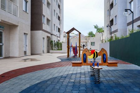 Apartamento para alugar com 37m², 2 quartos e sem vagaÁrea comum - Playground