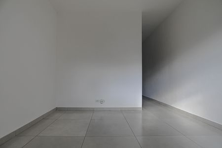 Sala de casa para alugar com 2 quartos, 80m² em Jardim Nathalie, Mogi das Cruzes