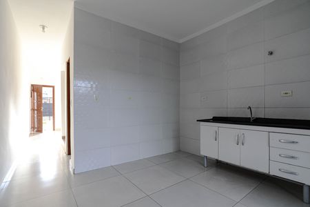 Casa para alugar com 80m², 2 quartos e 2 vagasCozinha