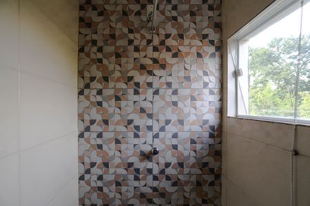Casa para alugar com 80m², 2 quartos e 2 vagasBanheiro - Quarto 1 - Suíte