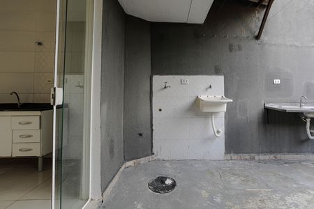 Casa para alugar com 80m², 2 quartos e 2 vagasÁrea de Serviço