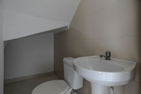 Casa para alugar com 80m², 2 quartos e 2 vagasLavabo
