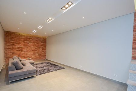 Casa à venda com 3 quartos, 550m² em Interlagos, São Paulo