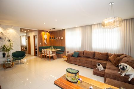 Sala de casa de condomínio à venda com 3 quartos, 240m² em Tres Barras, Contagem