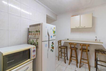 Casa à venda com 241m², 4 quartos e 2 vagas Casa à venda com 241m², 4 quartos e 2 vagasCasa 2 - Cozinha