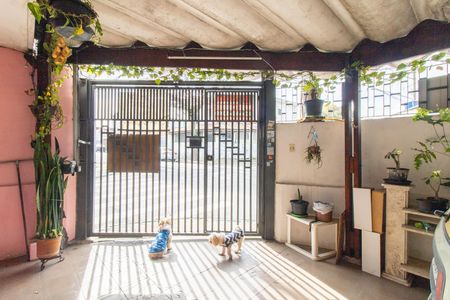 Casa à venda com 241m², 4 quartos e 2 vagas Casa à venda com 241m², 4 quartos e 2 vagasGaragem