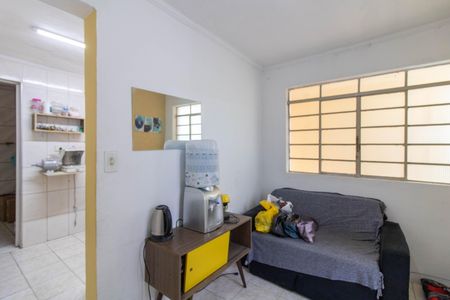 Casa à venda com 241m², 4 quartos e 2 vagas Casa à venda com 241m², 4 quartos e 2 vagasCasa 2 - Sala