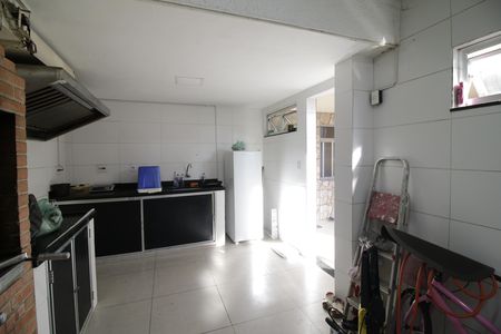 Casa à venda com 90m², 3 quartos e 1 vagaChurrasqueira