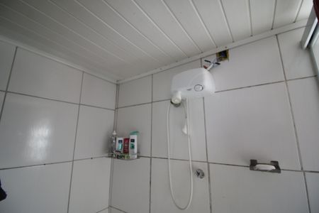 Casa à venda com 90m², 3 quartos e 1 vagaBanheiro da Suíte 2